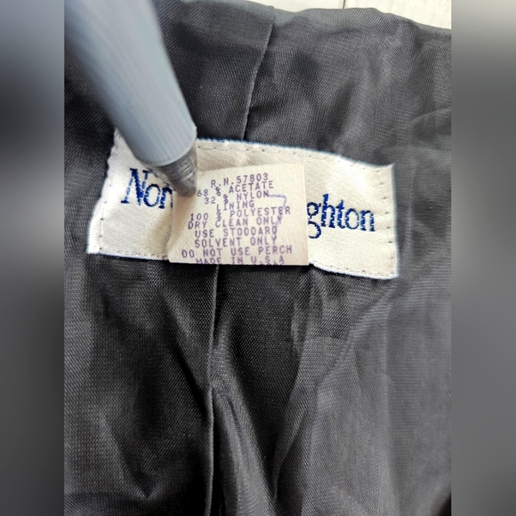 Vintage Norton McNaughton Velvet Velour Silver Shimmer Embroidery Button Up Vest - Picture 13 of 14